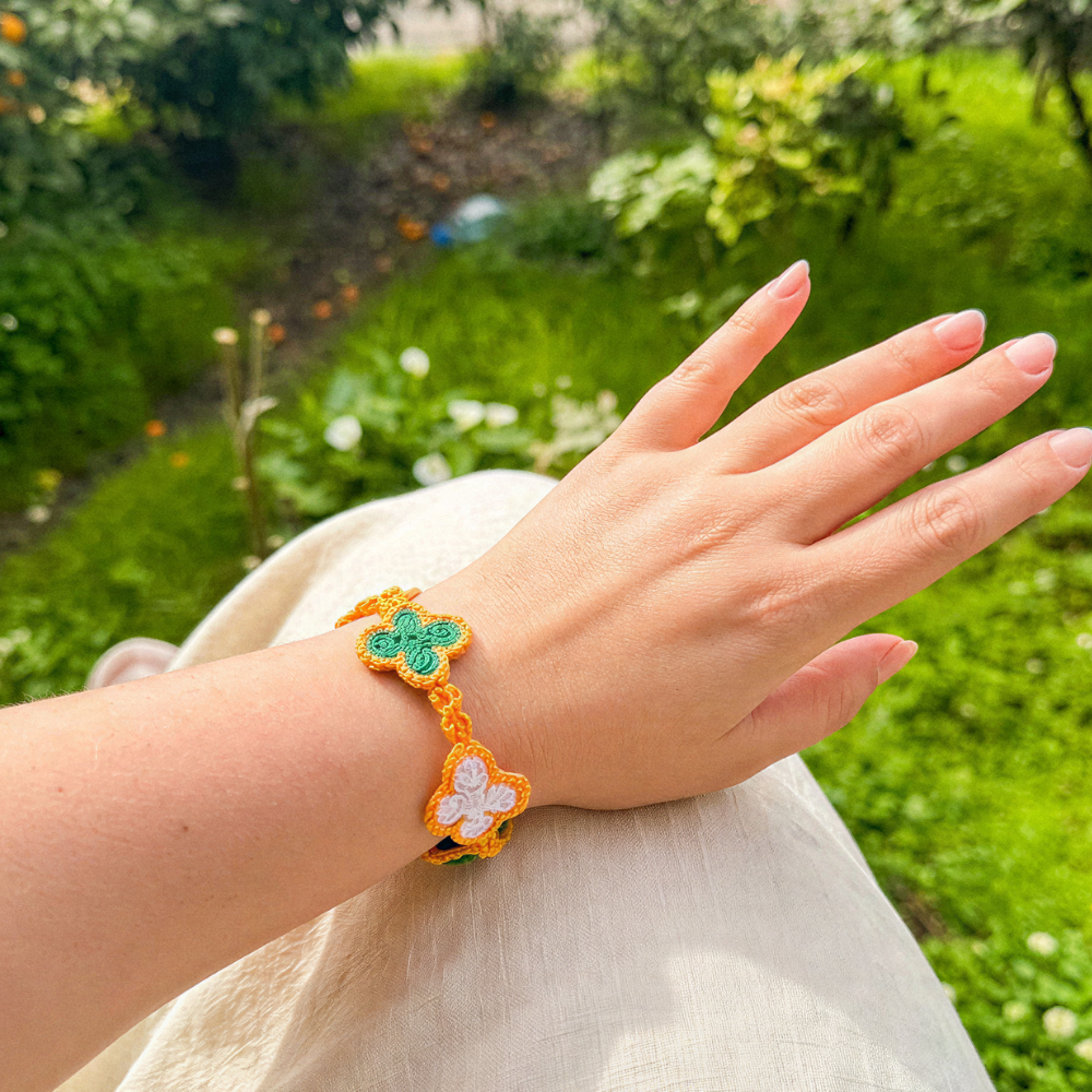 Lucky Clover Bracelet Crochet Pattern