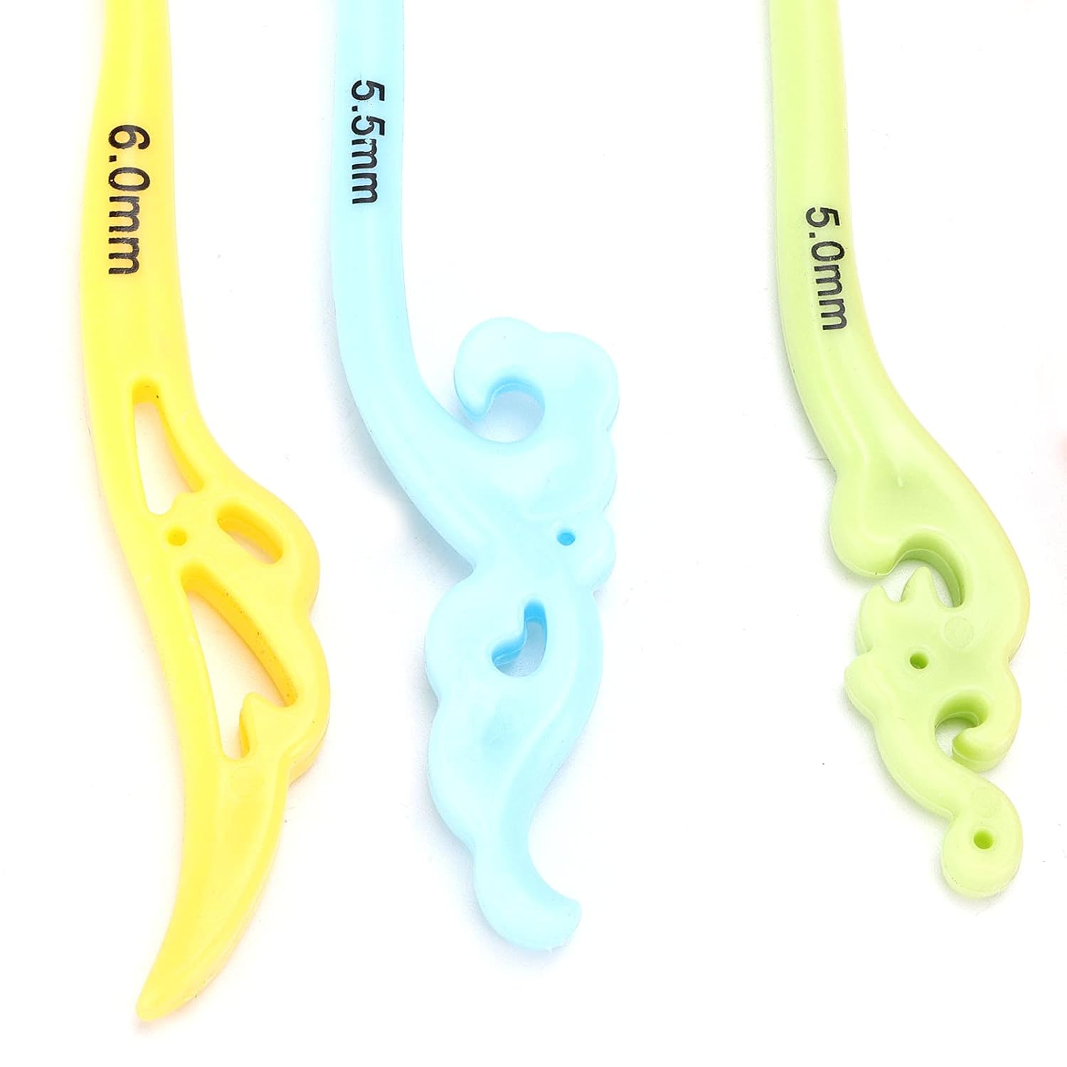 The Vintage-Style Crochet Hook Set 8 Pcs with Soft Handle features vibrant, ergonomic hooks in assorted sizes and colors—perfect for comfortable and stylish crafting sessions.