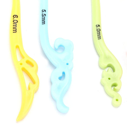 The Vintage-Style Crochet Hook Set 8 Pcs with Soft Handle features vibrant, ergonomic hooks in assorted sizes and colors—perfect for comfortable and stylish crafting sessions.