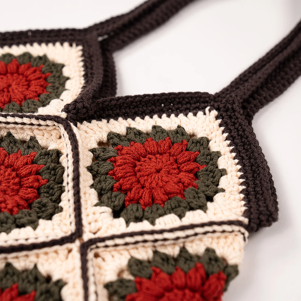 Granny Square Tote Bag Crochet Kit – Hooks Needles