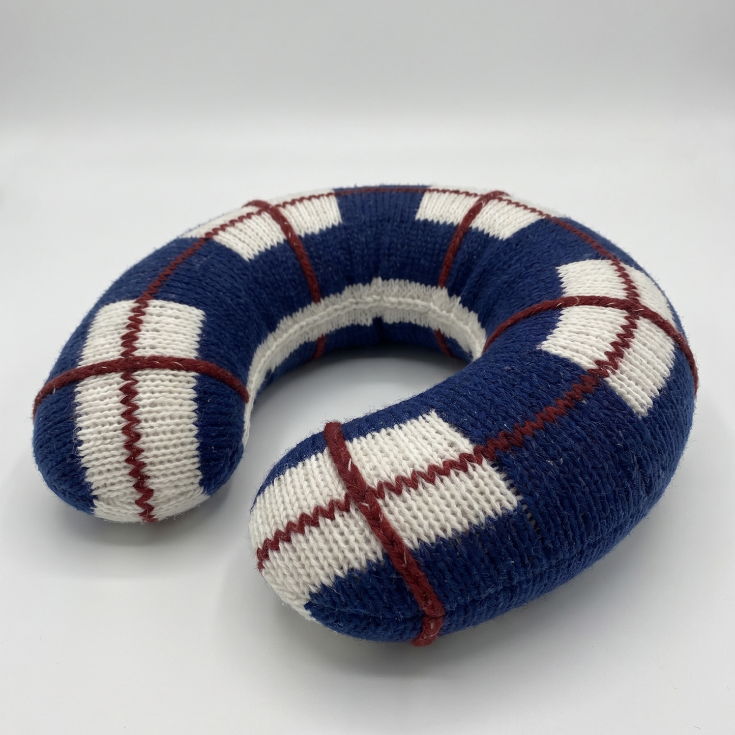 Skyline Travel Pillow Knitting Pattern