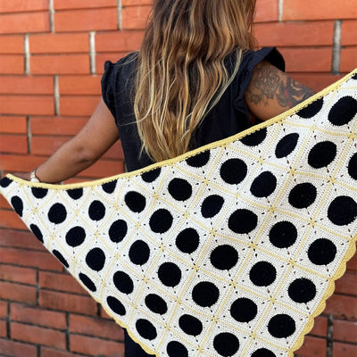 polka-dot-shawl-crochet-kit