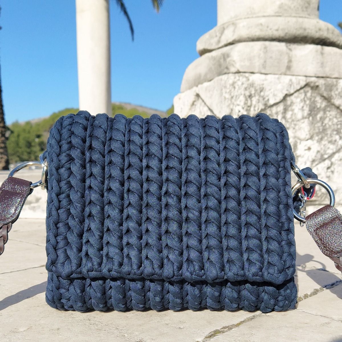 Chunky Crossbody Bag Crochet Kit