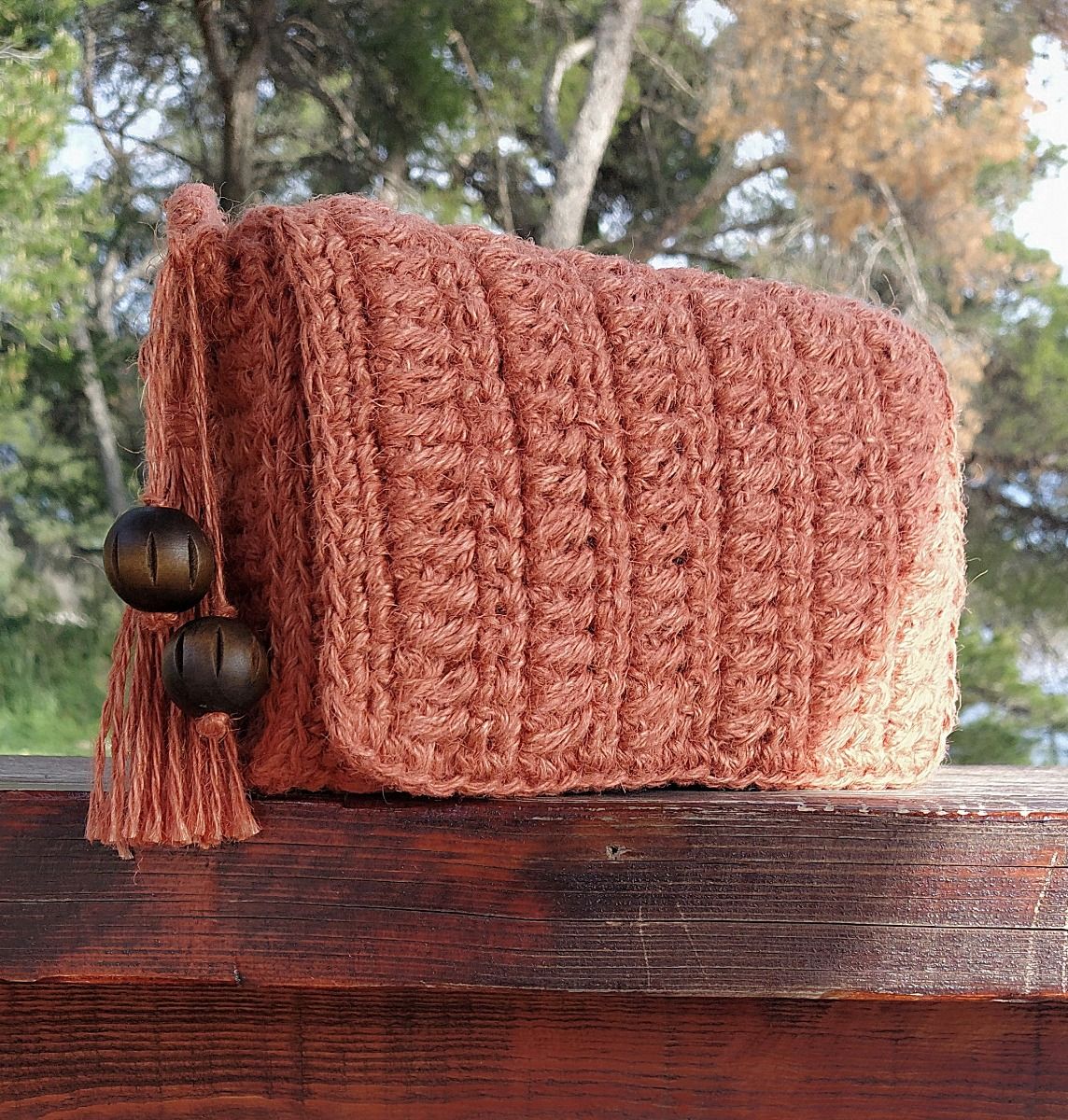 Textured Pouch Crochet Kit